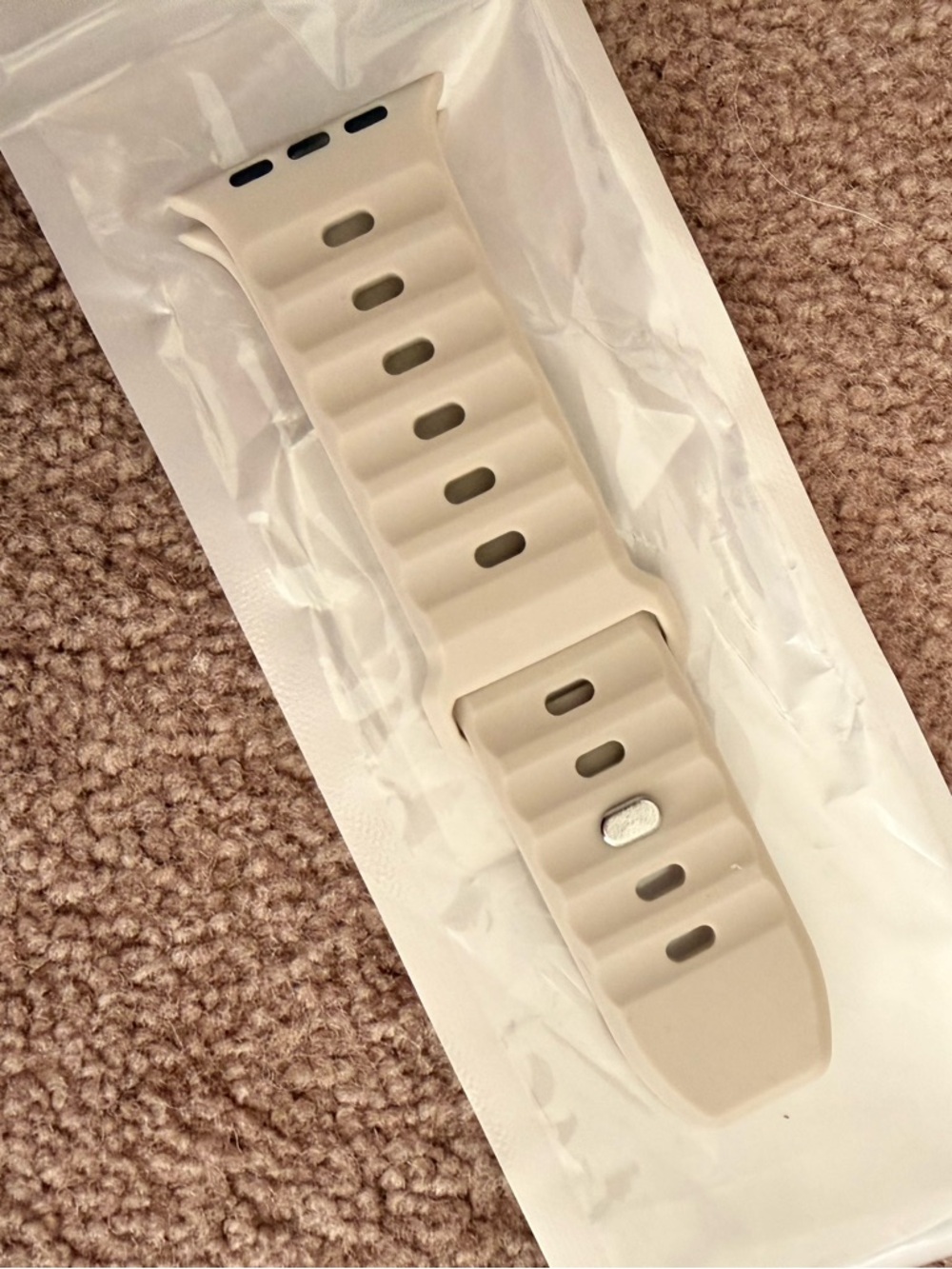 Amazon Silicone Watch Band in Cream